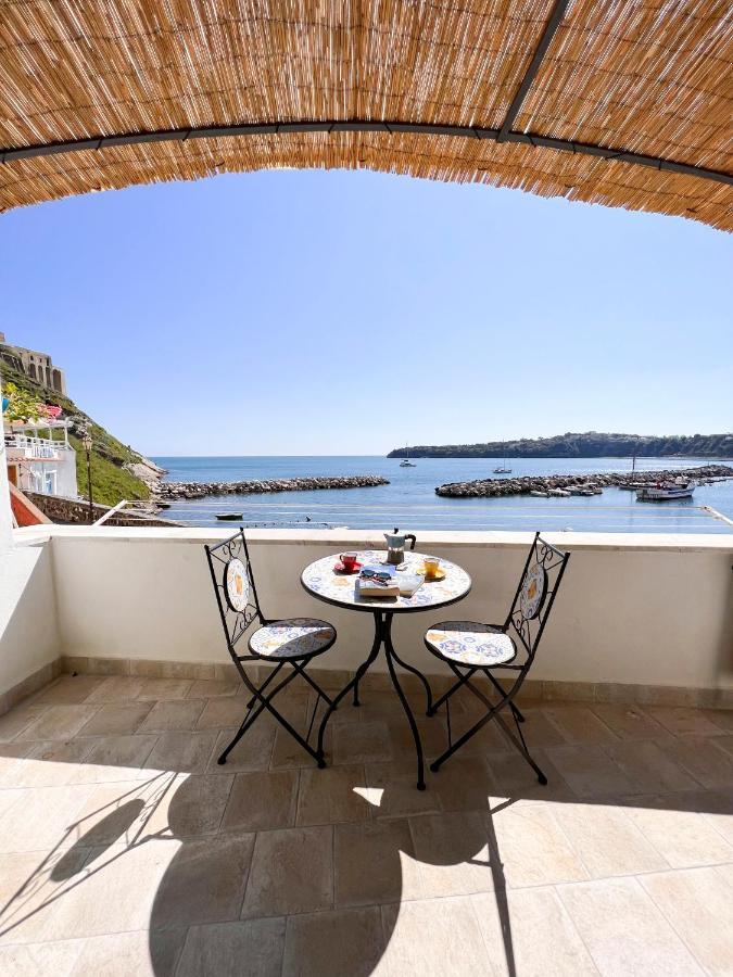 Appartamento Calilla House By Procida Reserve Esterno foto